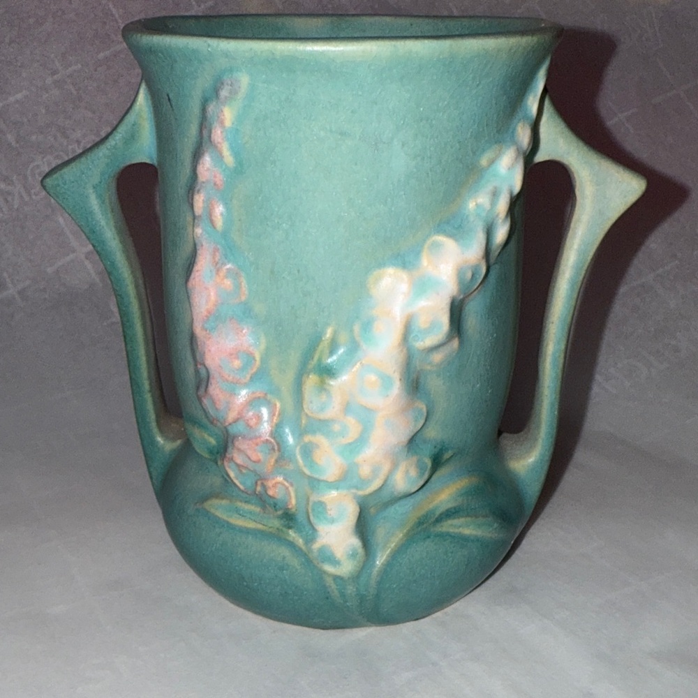 Roseville pottery Green and Pink Foxglove Vase 42-4  made in USA